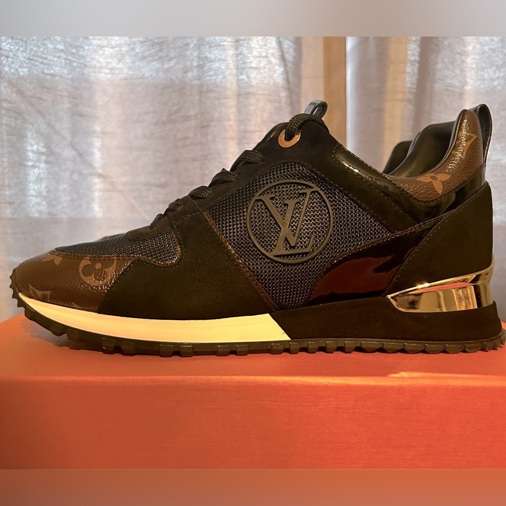 Louis Vuitton Runway Sneakers - EU39 - Picture 2 of 6